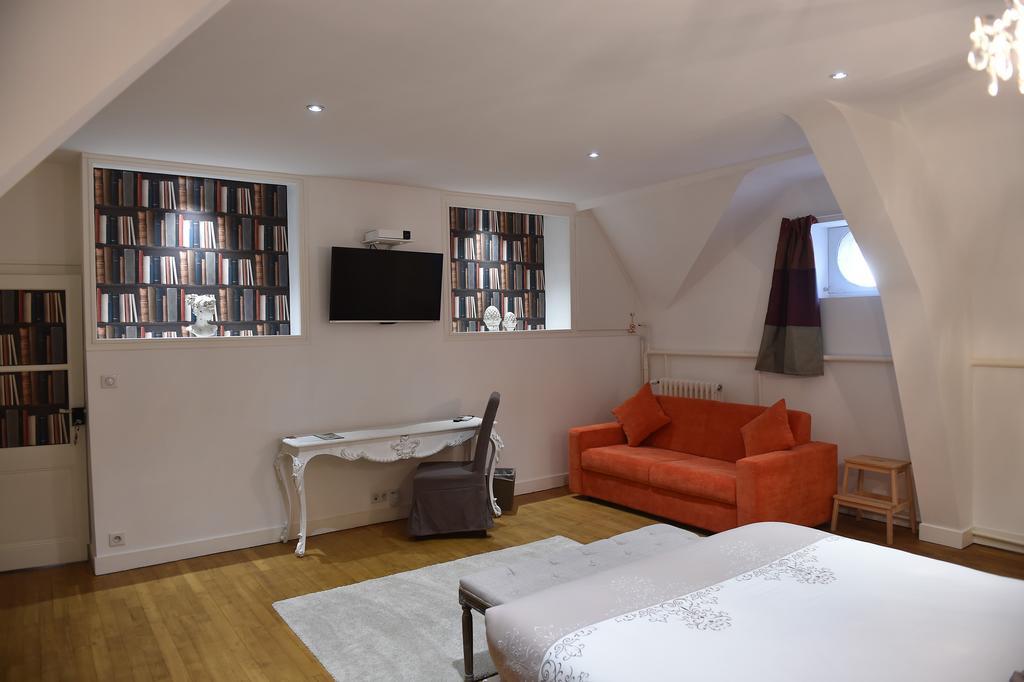 Villa Des Glycines Thouars Exterior foto
